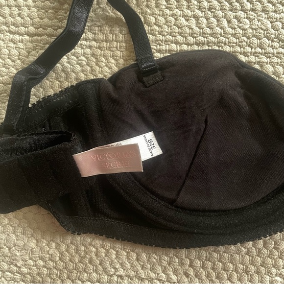 Victoria’s Secret Black Underwire Lined Push Up Bra Convertible to Strapless 32B - Picture 4 of 7